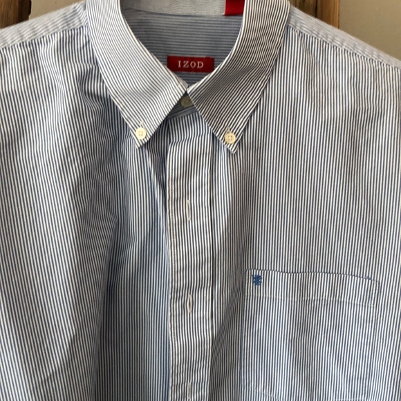 Izod Other - Dress Shirt - IZOD 🐊